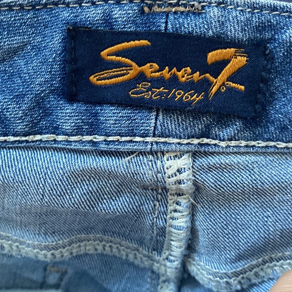 Seven Jean Shorts - Picture 5 of 9